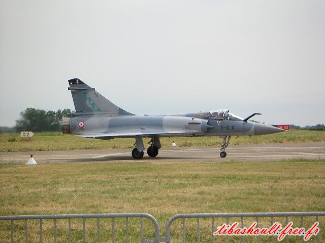 Photo d'avions ; Meeting BA705 (Tours) 2005