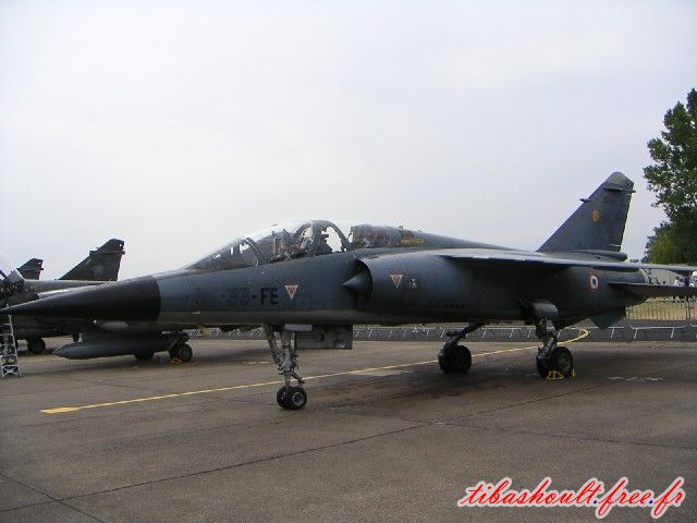 Photo d'avions ; Meeting BA705 (Tours) 2005