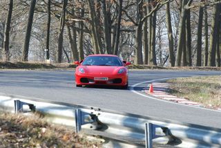 Photo de voiture GT - Circuit de Linas-Monthlhéry