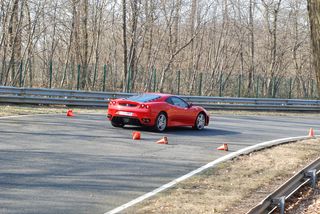 Photo de voiture GT - Circuit de Linas-Monthlhéry