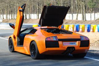 Photo de voiture GT - Circuit de Linas-Monthlhéry