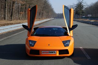Photo de voiture GT - Circuit de Linas-Monthlhéry