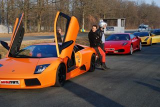 Photo de voiture GT - Circuit de Linas-Monthlhéry